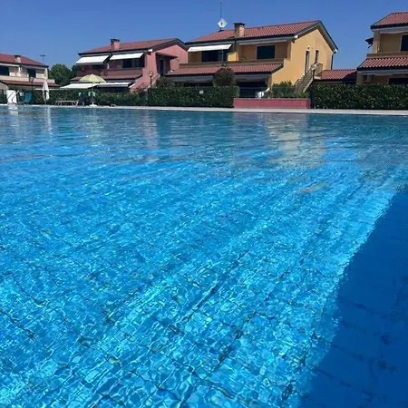 Villaggio & Piscina *
